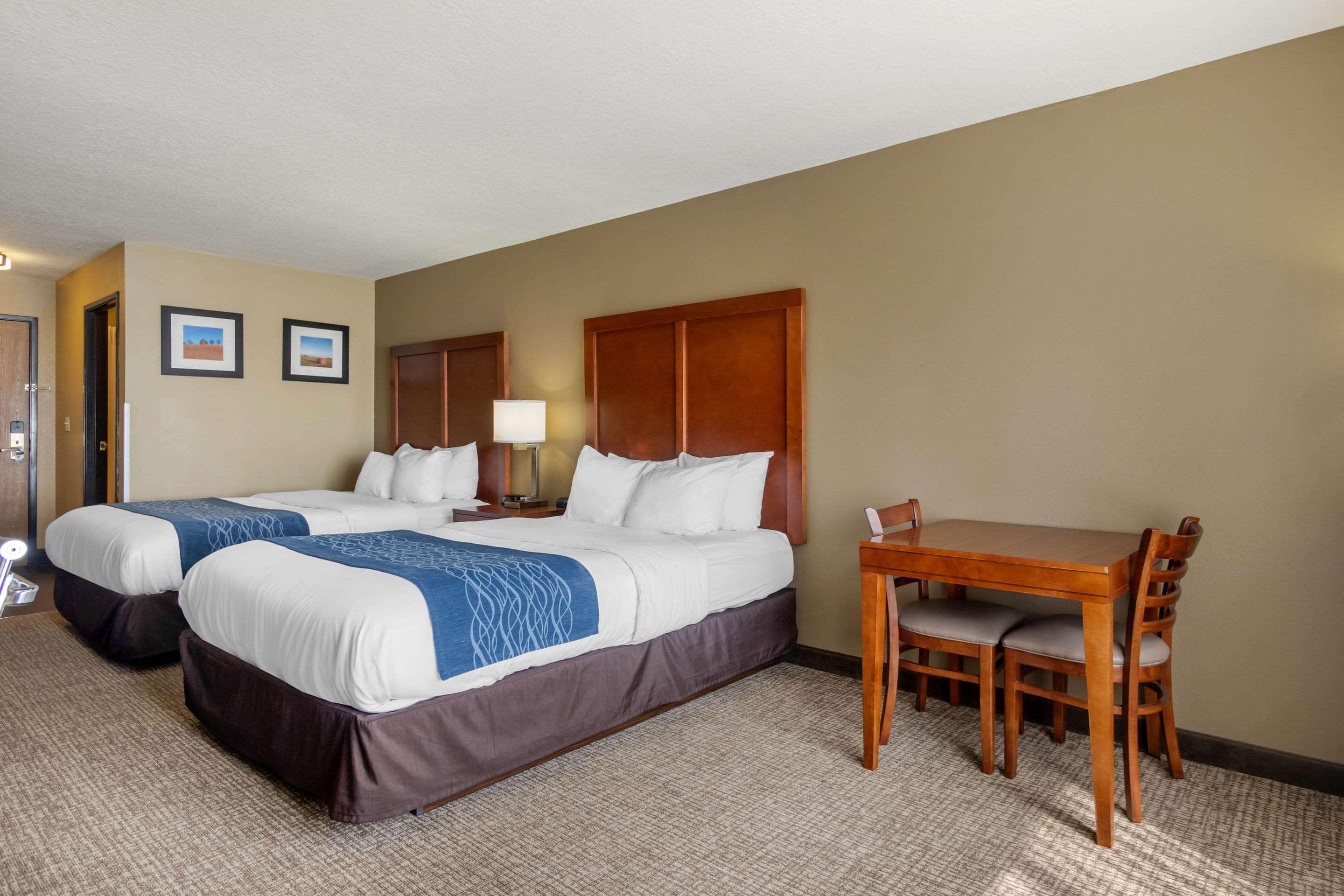 Comfort Inn & Suites Pittsburg Dış mekan fotoğraf